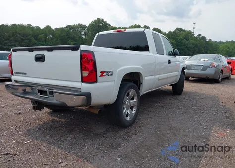 2006 Chevrolet Silverado 1500 Lt1 z USA, uszkodzony, nr VIN 1GCEK19B16Z146020